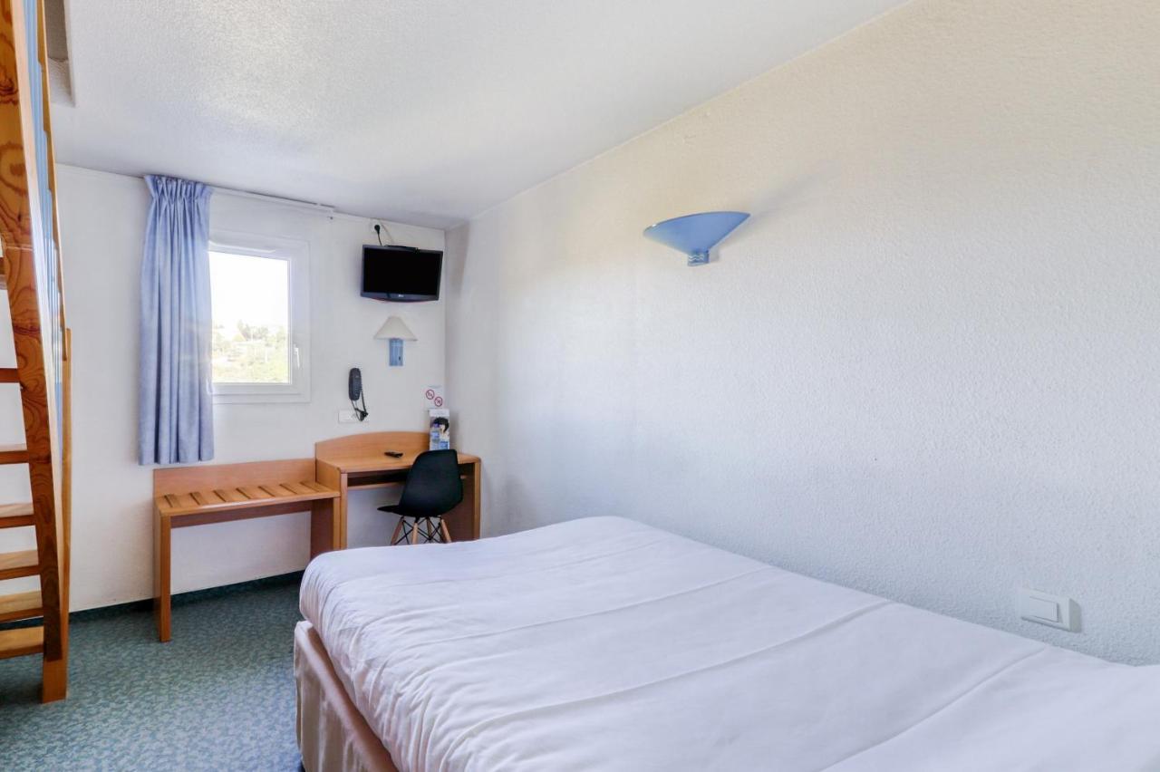 Brit Hotel Essentiel Saint-Flour Εξωτερικό φωτογραφία