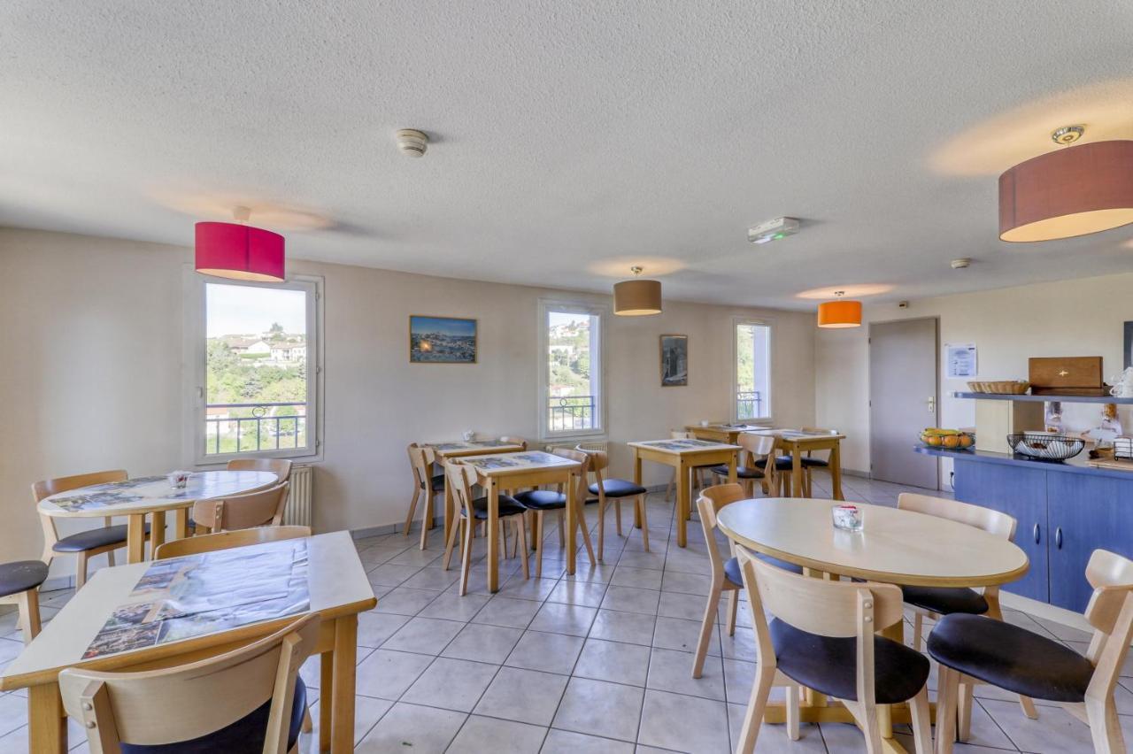 Brit Hotel Essentiel Saint-Flour Εξωτερικό φωτογραφία